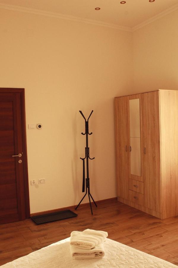 Kvija Rooms Суботица Экстерьер фото